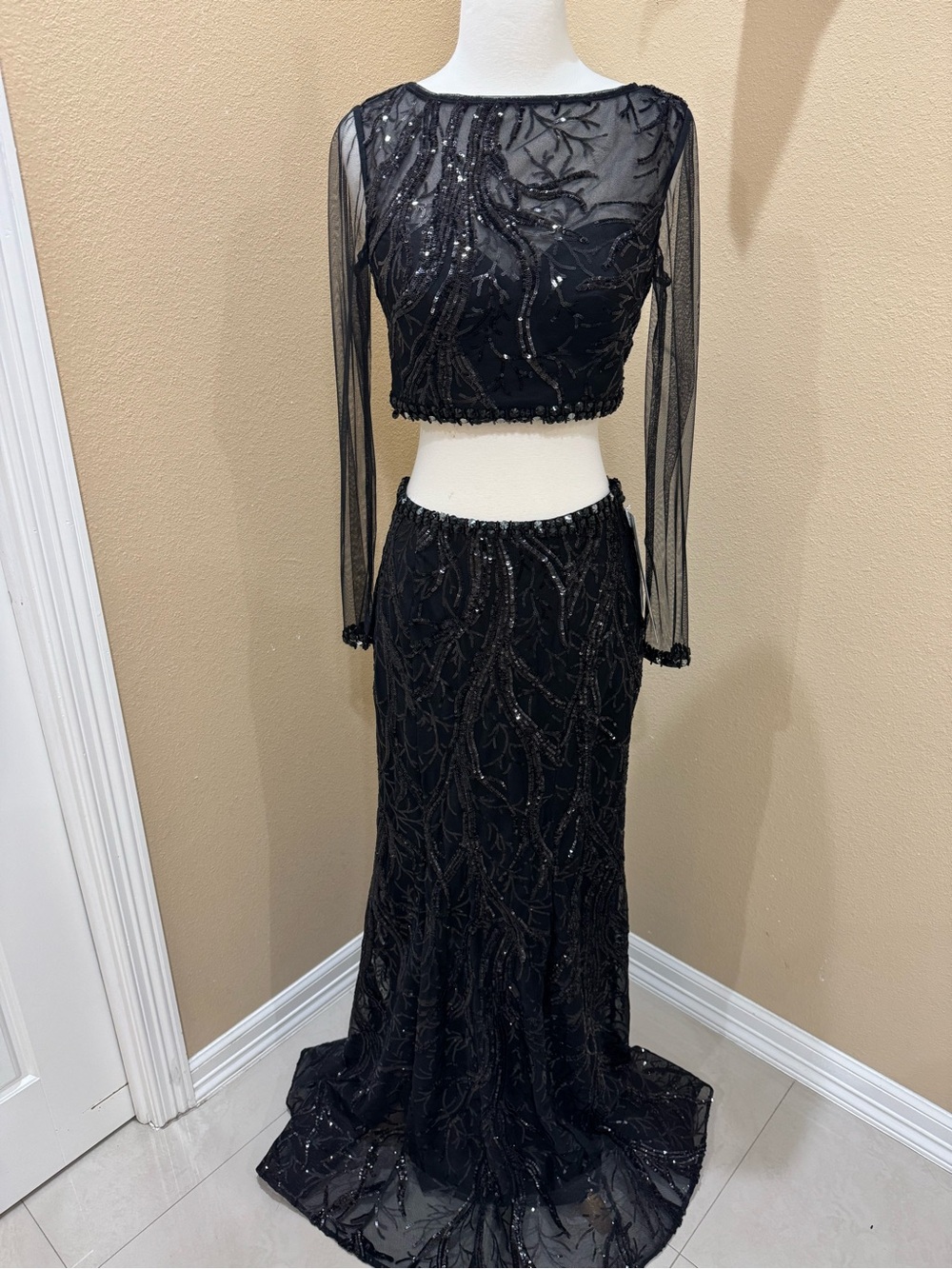 Splash Black Long-Sleeve Beaded Two-Piece Evening Dress
